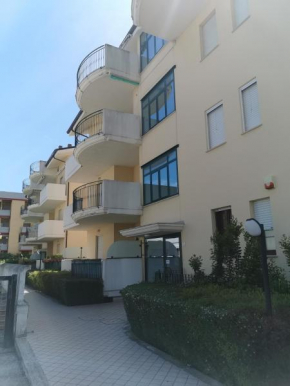 E12 - bilocale 4 POSTI LETTO - aria condizionata Villa Rosa